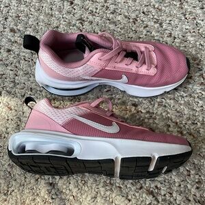 Girls Nike Air Max Sneakers Size 3
